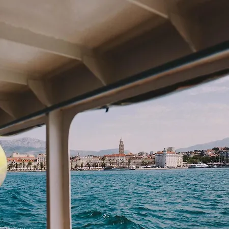 旅馆 Booze & Snooze Social *