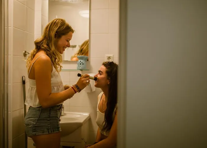 旅馆 Booze & Snooze Social