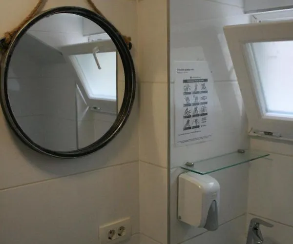 旅馆 Booze & Snooze Social