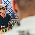 Vandrarhem Booze & Snooze Social Split