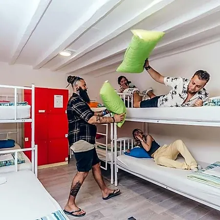 Booze&snooze Social Hostel Split