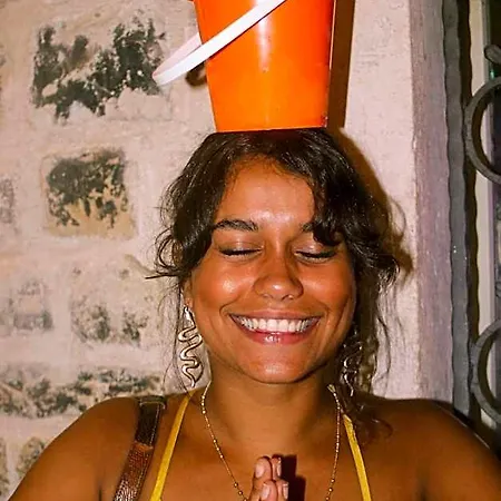 Booze&snooze Social Hostel *