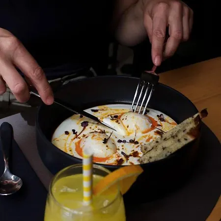 호스텔 Booze & Snooze Social *